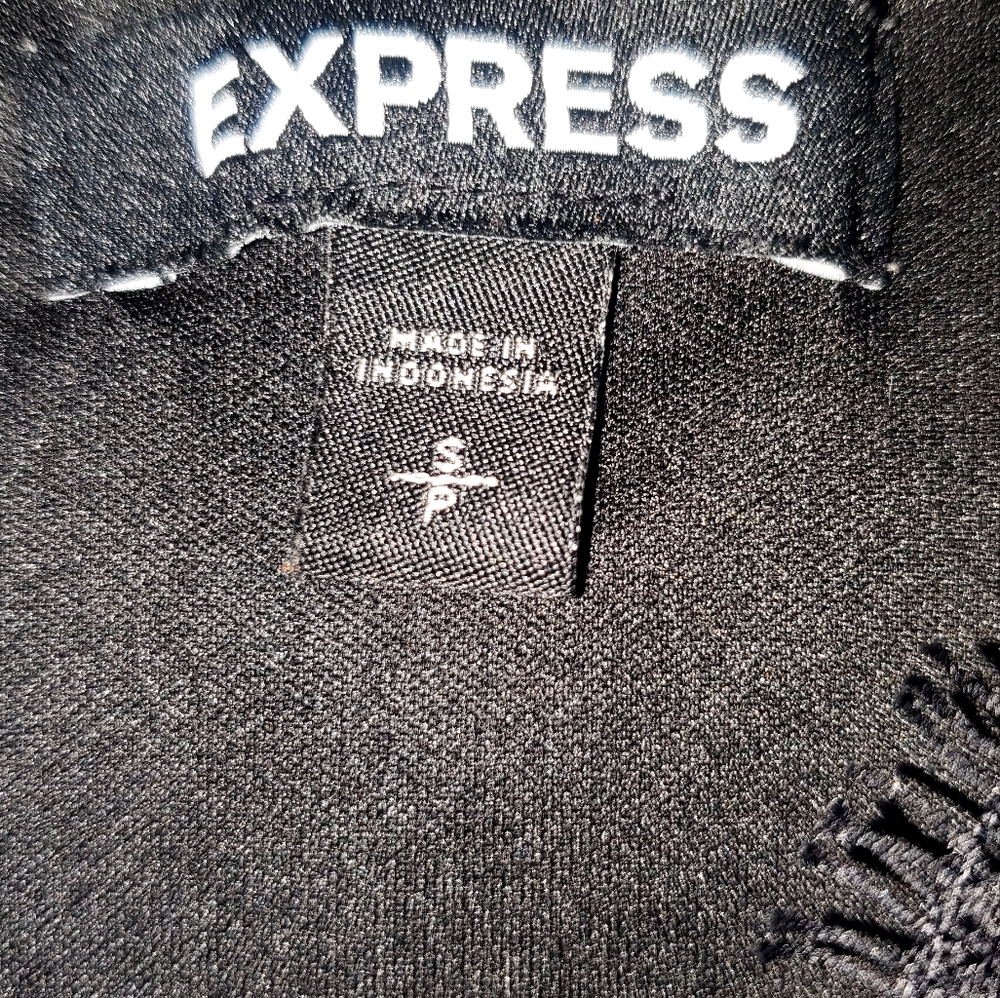 Express Tank top - Picture 2 of 3